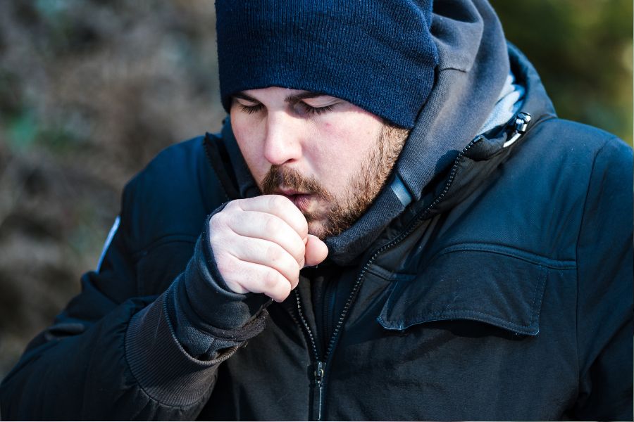 la toux comme effets secondaires de la cigarette éléctronique